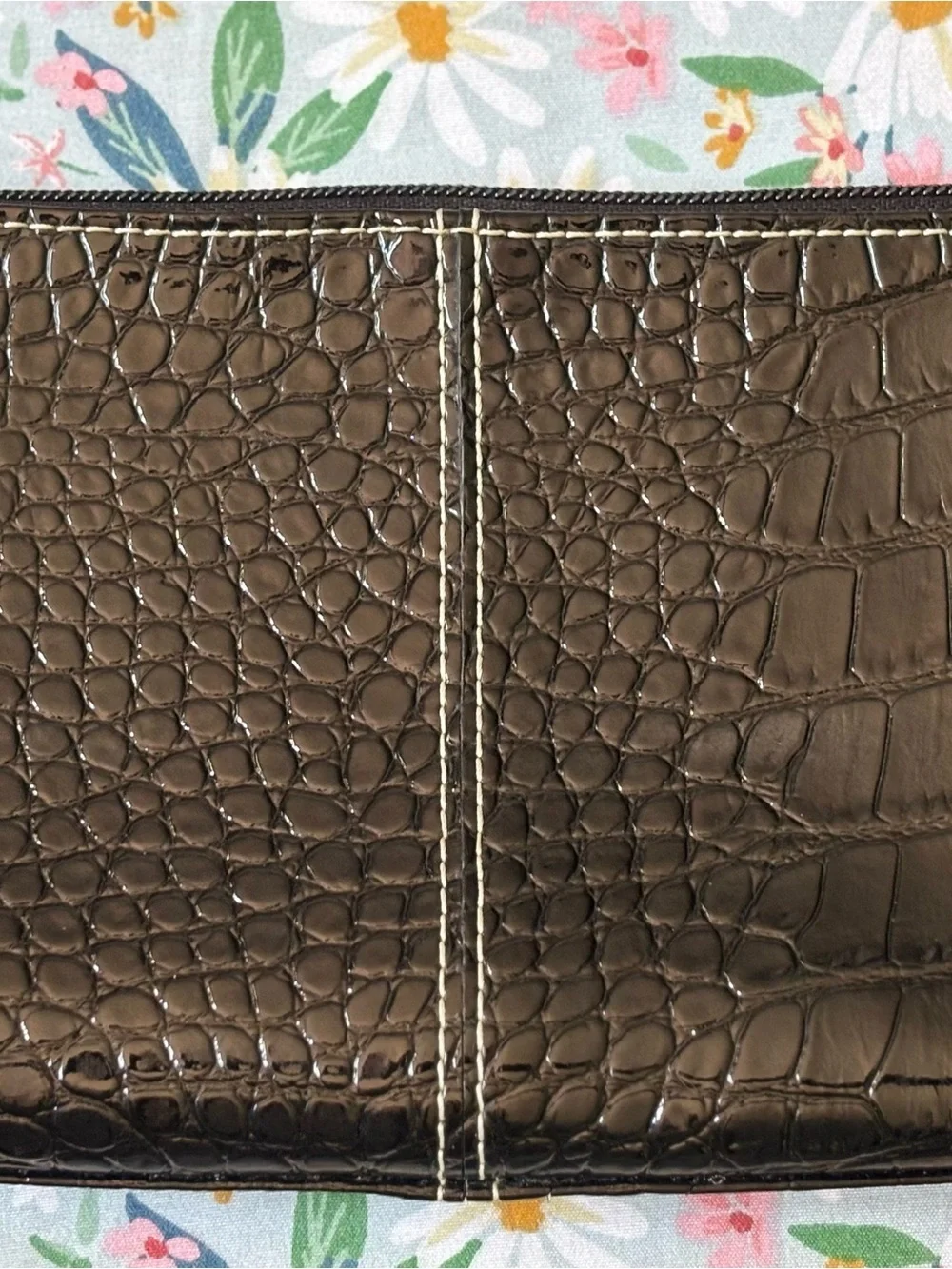 Liz Claiborne pebbled leather wristlet